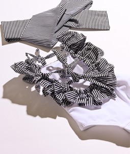 Crossed-Back stripped Swimsuit- white